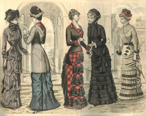 Эмансипированные женщины предпочитали нарядам активную жизненную позицию